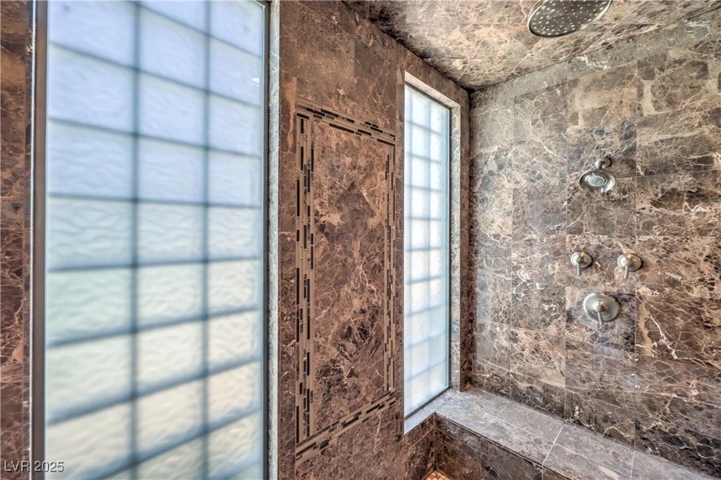 2086 Troon, Henderson, NV 89074