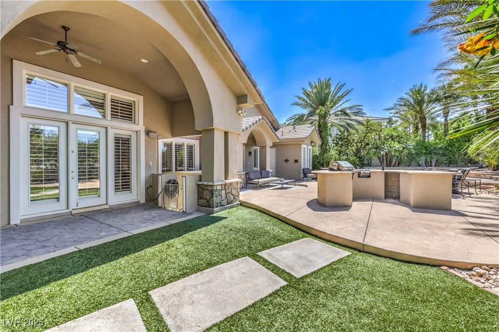 2086 Troon, Henderson, NV 89074
