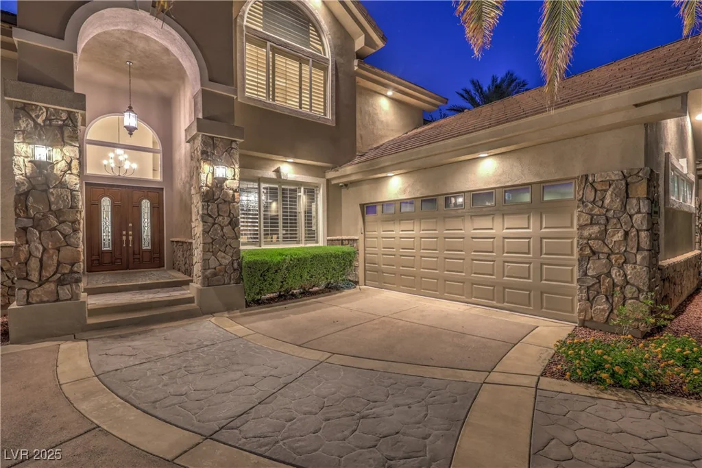 2086 Troon, Henderson, NV 89074