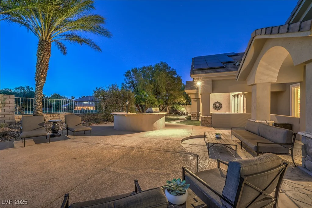 2086 Troon, Henderson, NV 89074