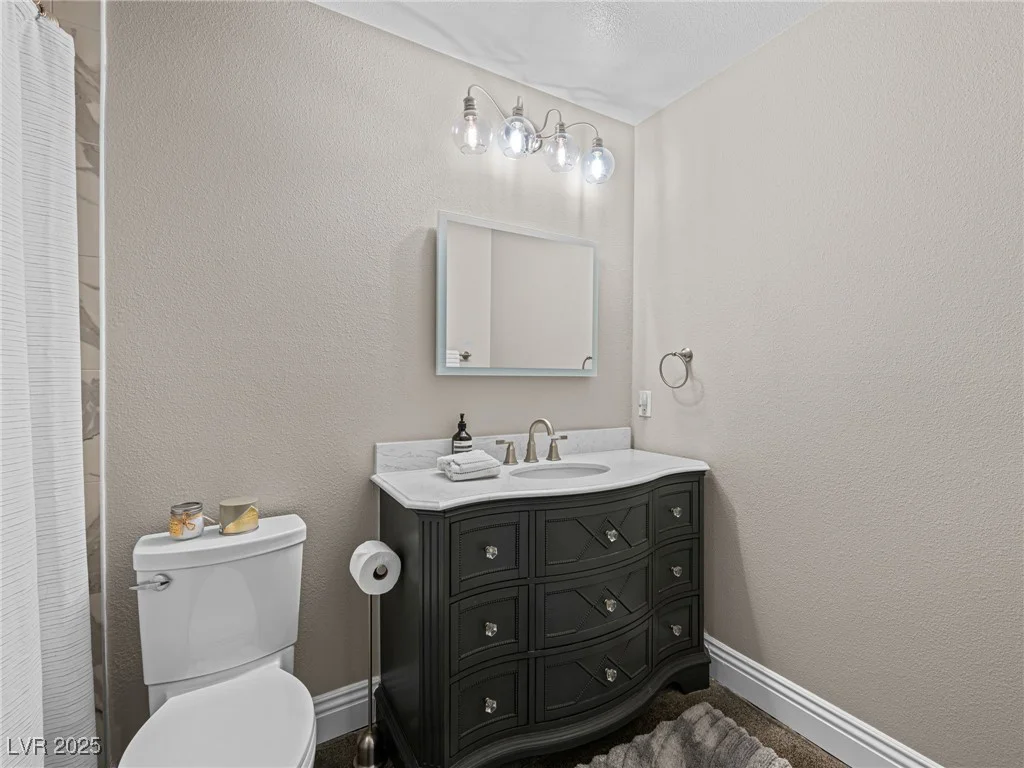 2104 Plaza De La Candela, Las Vegas, NV 89102