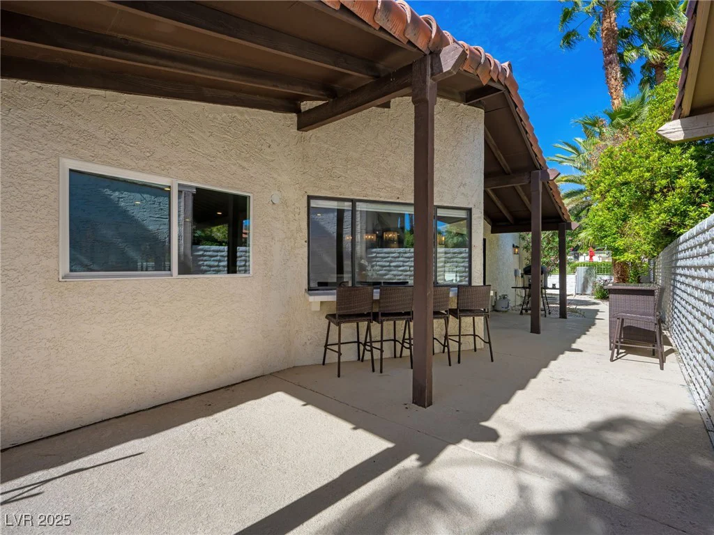 2104 Plaza De La Candela, Las Vegas, NV 89102