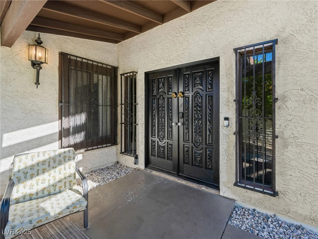 2104 Plaza De La Candela, Las Vegas, NV 89102