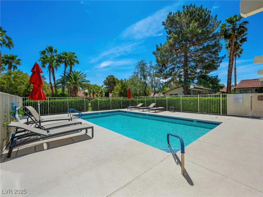 2104 Plaza De La Candela, Las Vegas, NV 89102