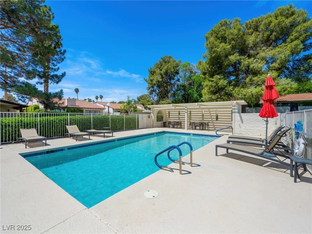 2104 Plaza De La Candela, Las Vegas, NV 89102