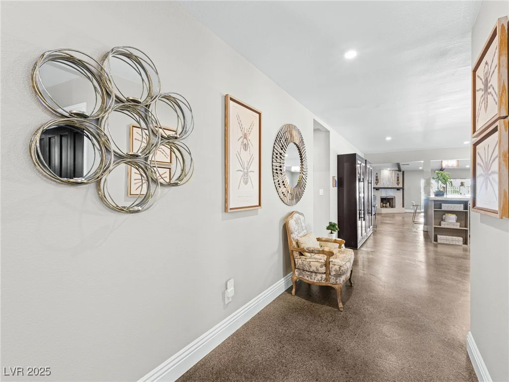 2104 Plaza De La Candela, Las Vegas, NV 89102