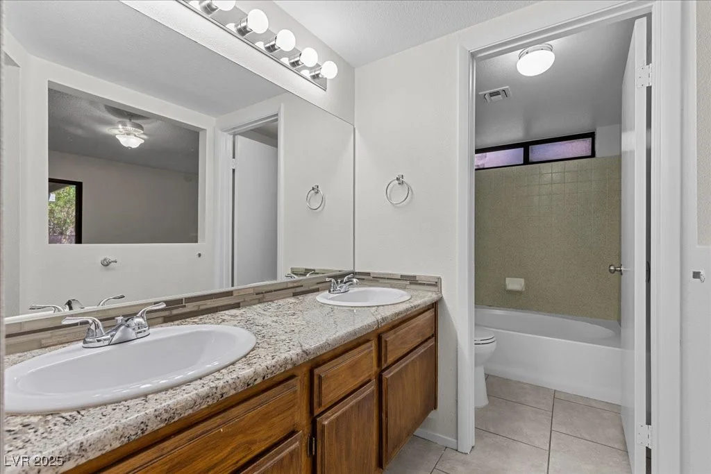 6997 Ray Charles, Las Vegas, NV 89119