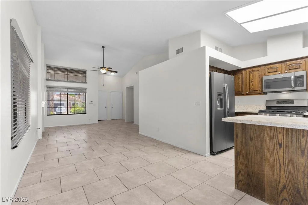 6997 Ray Charles, Las Vegas, NV 89119