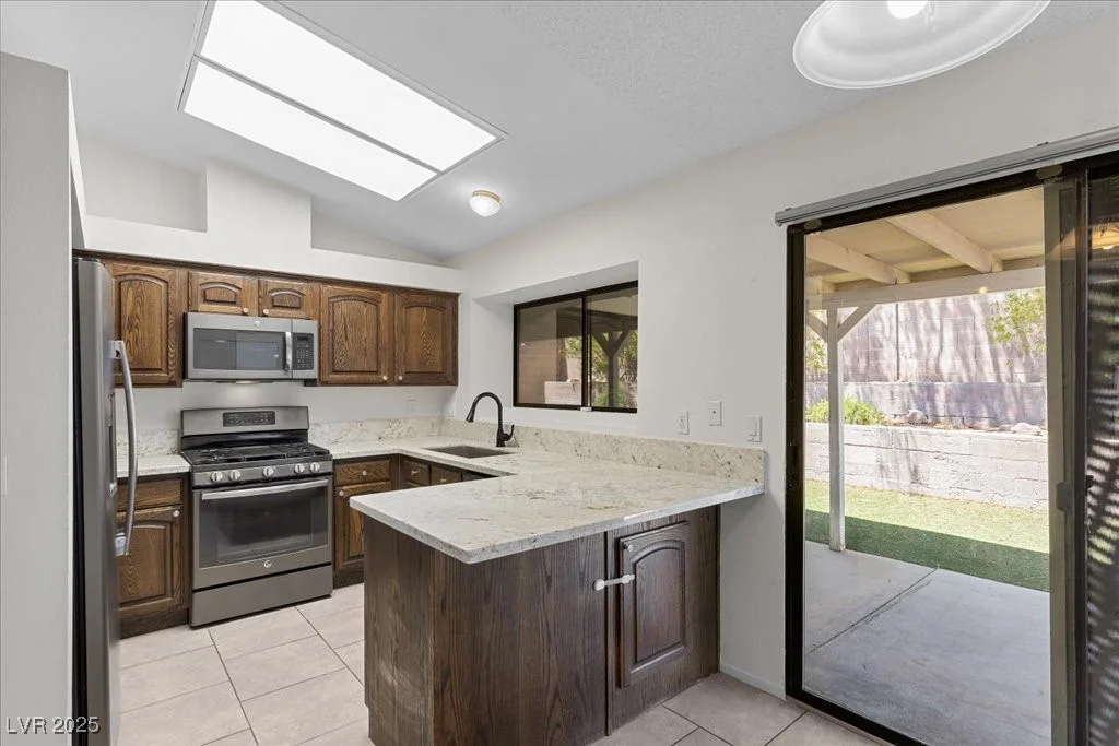 6997 Ray Charles, Las Vegas, NV 89119