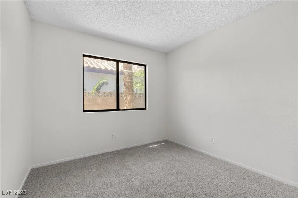6997 Ray Charles, Las Vegas, NV 89119