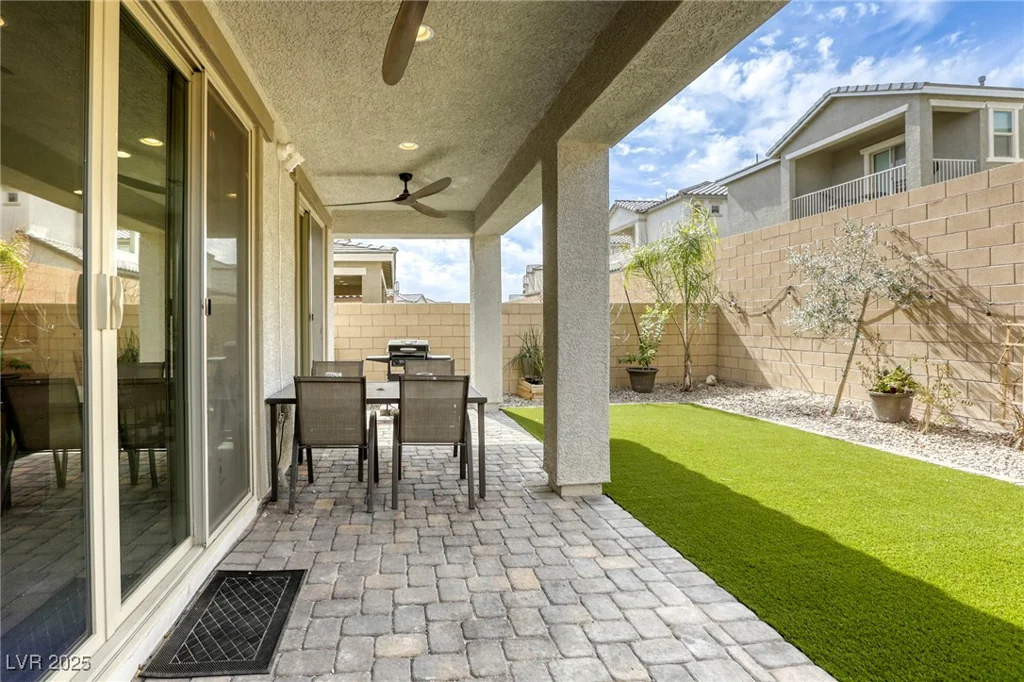 7061 Tilligerry, North Las Vegas, NV 89084