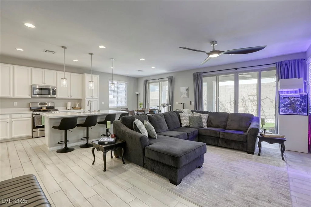 7061 Tilligerry, North Las Vegas, NV 89084