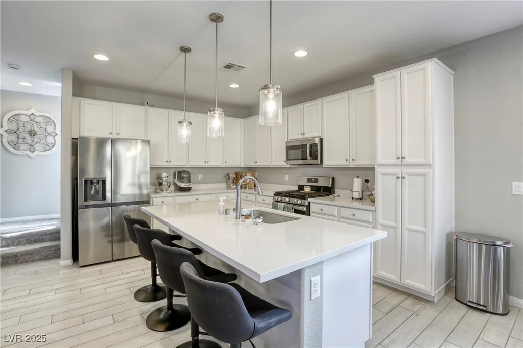 7061 Tilligerry, North Las Vegas, NV 89084