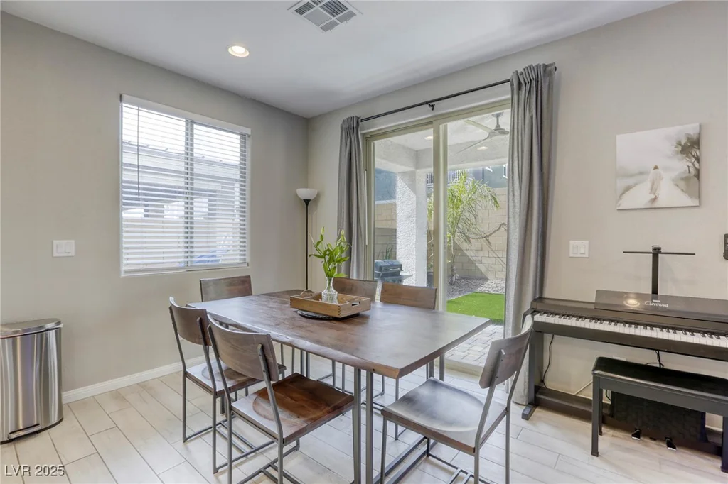 7061 Tilligerry, North Las Vegas, NV 89084