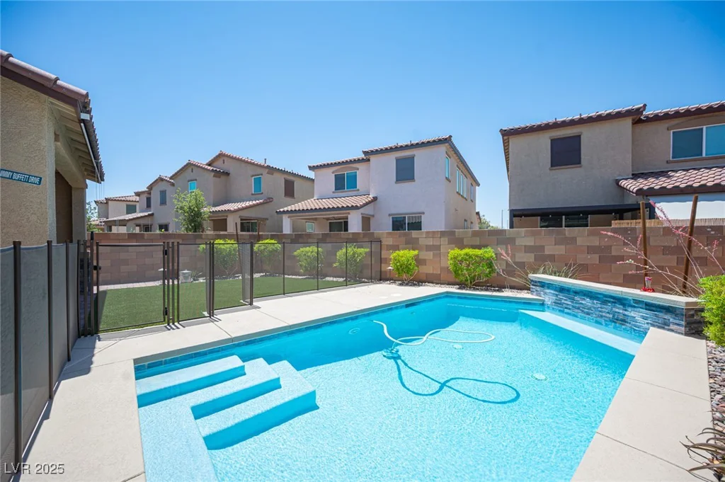 871 Aurelie Ridge, Henderson, NV 89011