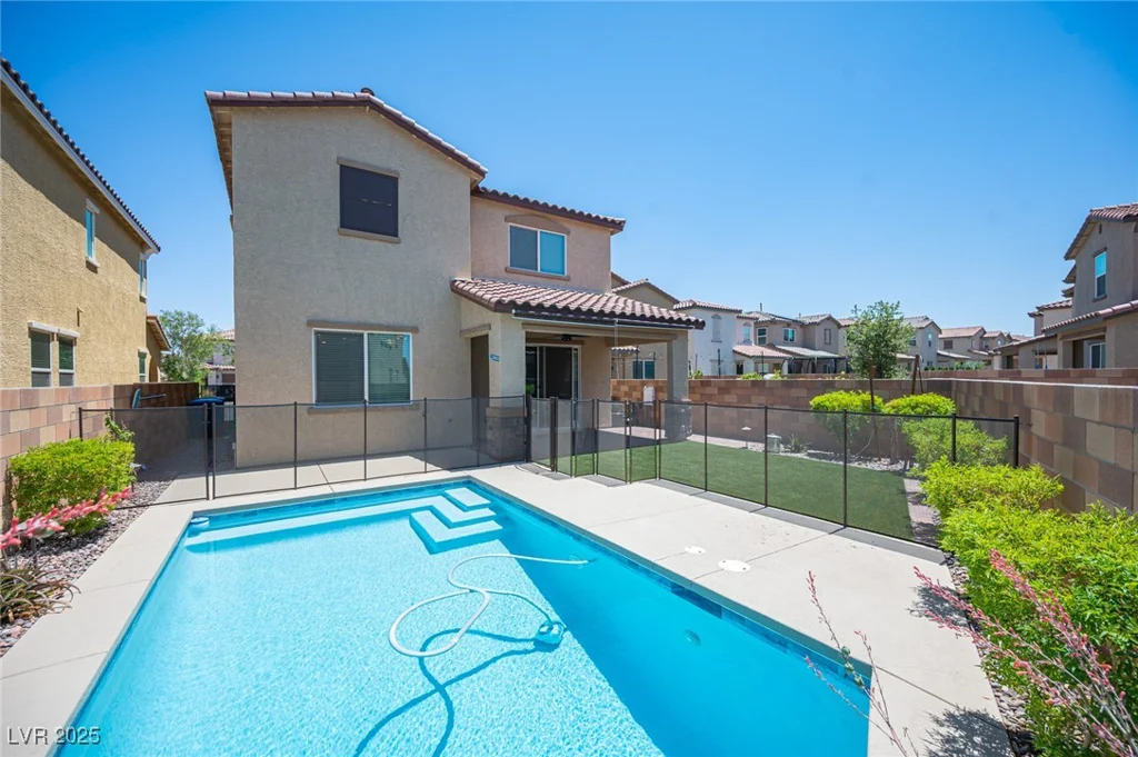 871 Aurelie Ridge, Henderson, NV 89011