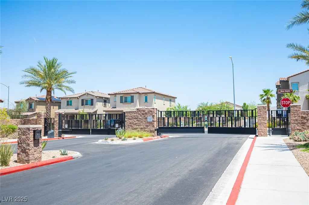 871 Aurelie Ridge, Henderson, NV 89011