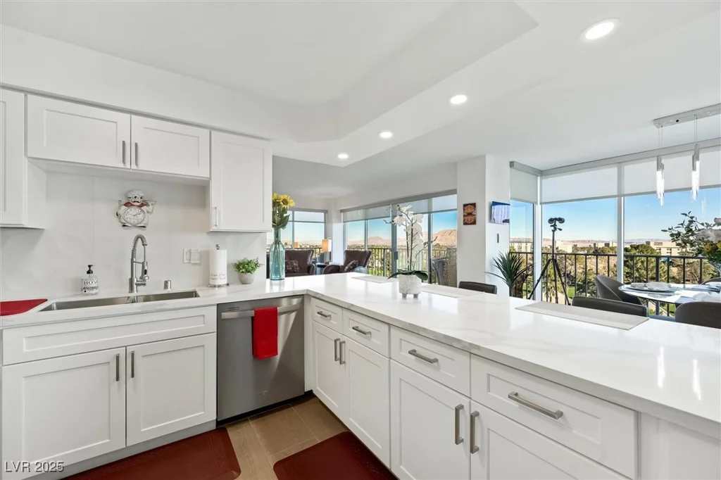 3111 Bel Air, Las Vegas, NV 89109