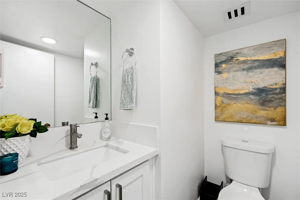 3111 Bel Air, Las Vegas, NV 89109