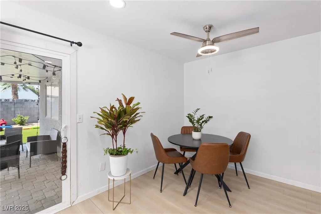 6017 Montecito, Las Vegas, NV 89108