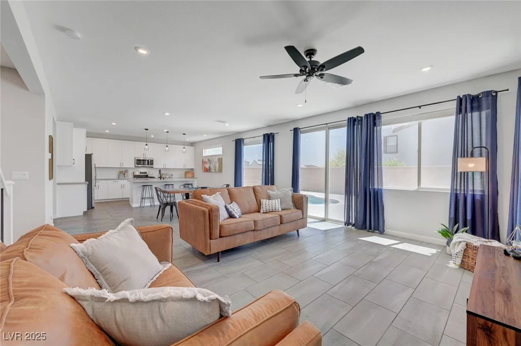 1321 Hudson Creek, North Las Vegas, NV 89084