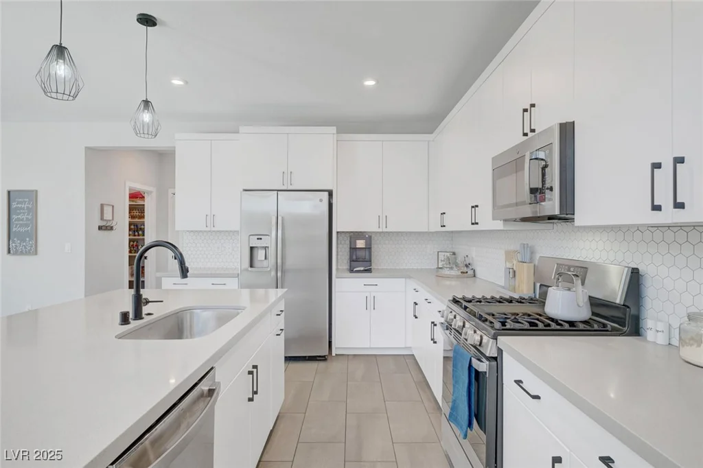 1321 Hudson Creek, North Las Vegas, NV 89084