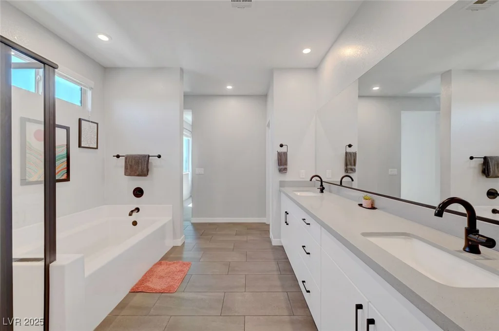 1321 Hudson Creek, North Las Vegas, NV 89084