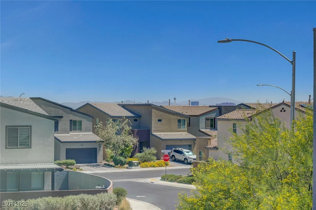 1321 Hudson Creek, North Las Vegas, NV 89084