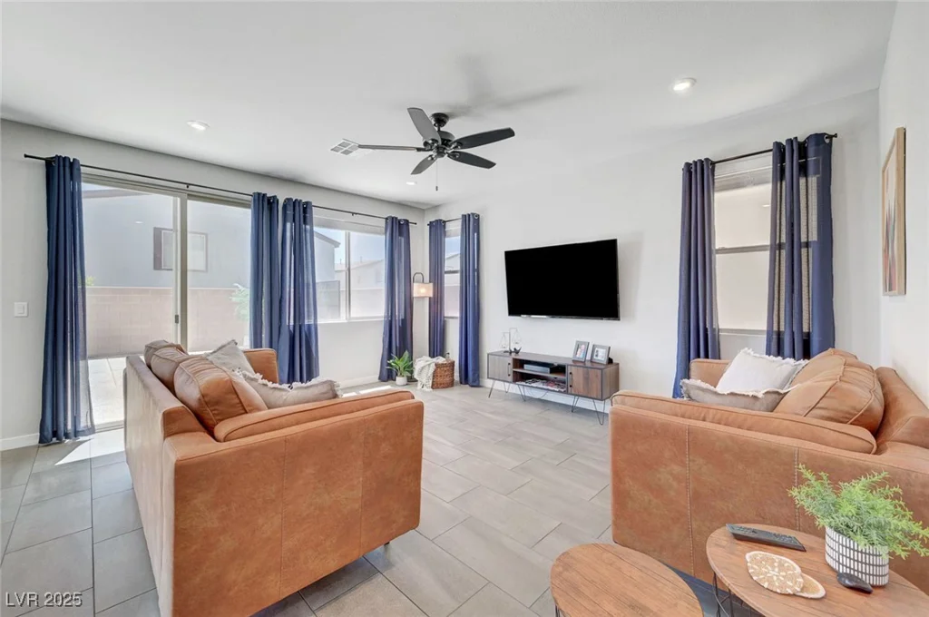1321 Hudson Creek, North Las Vegas, NV 89084