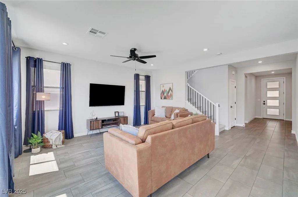 1321 Hudson Creek, North Las Vegas, NV 89084