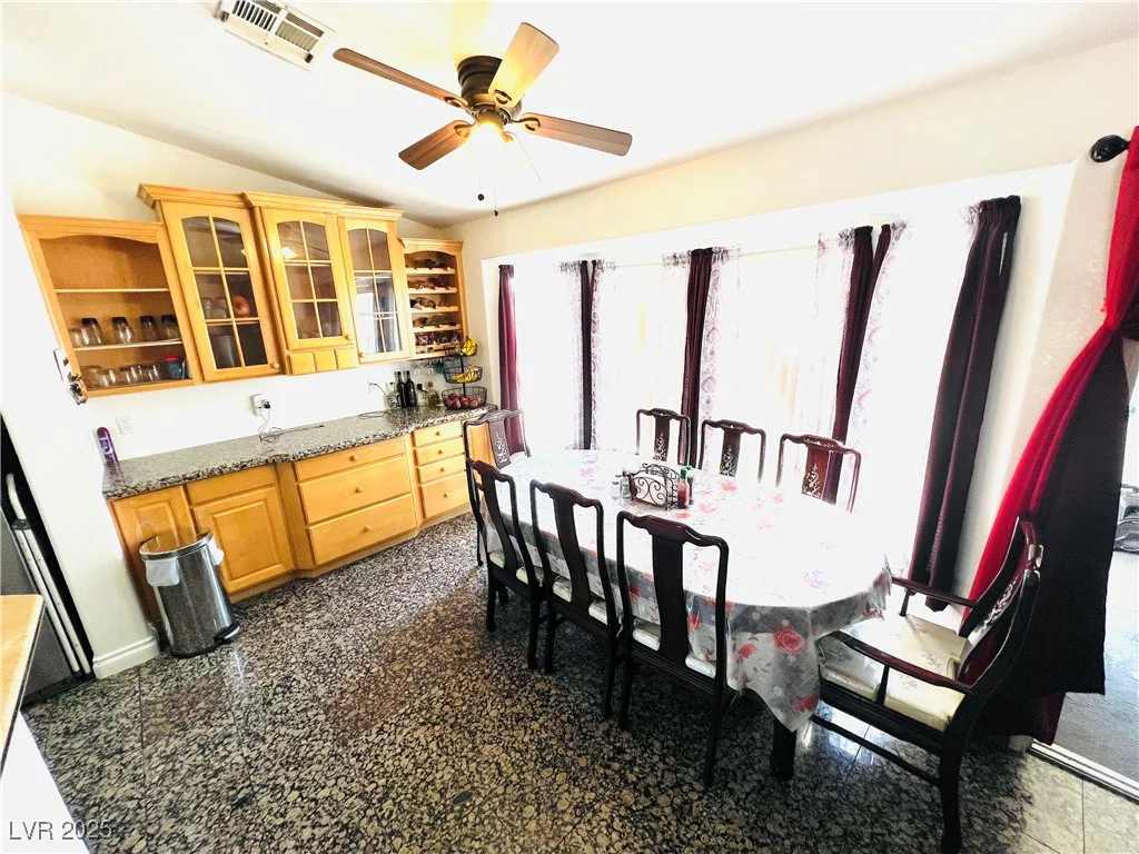 1860 Banaba, Las Vegas, NV 89156