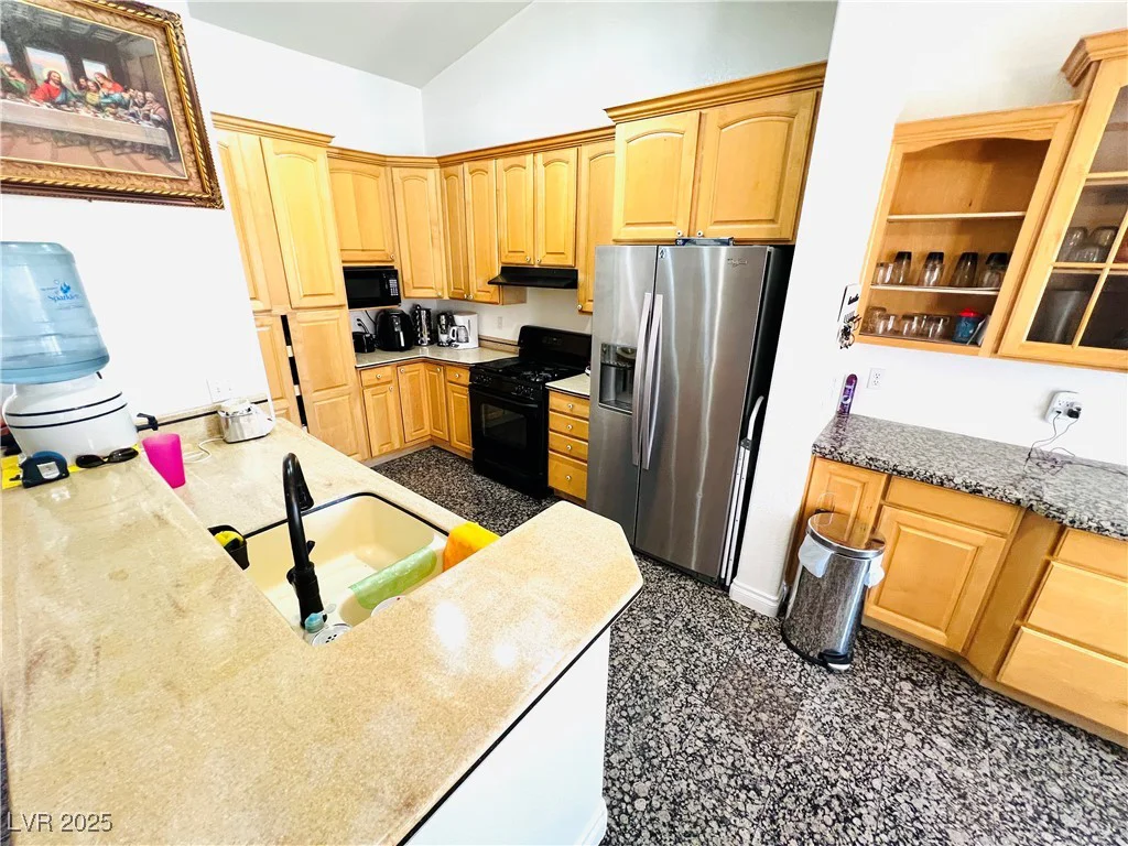 1860 Banaba, Las Vegas, NV 89156