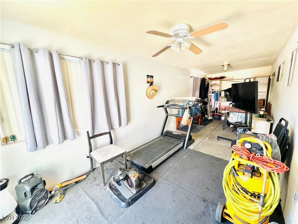 1860 Banaba, Las Vegas, NV 89156