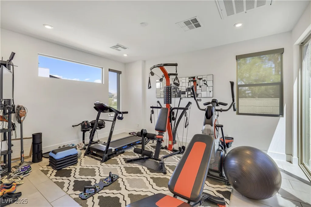 10297 Sierra Skye, Las Vegas, NV 89166