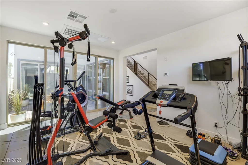 10297 Sierra Skye, Las Vegas, NV 89166