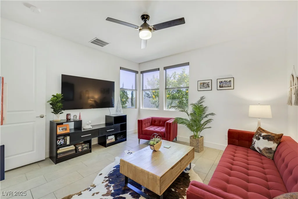 10297 Sierra Skye, Las Vegas, NV 89166