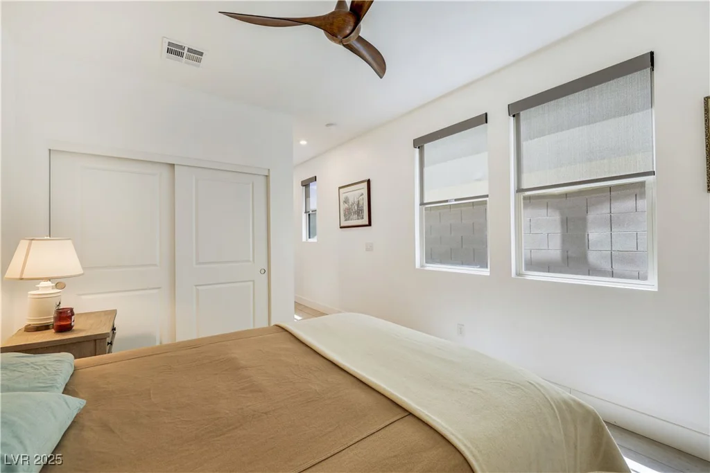 10297 Sierra Skye, Las Vegas, NV 89166