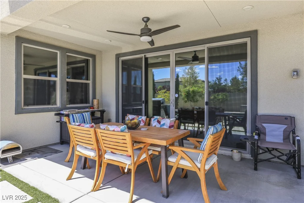 10297 Sierra Skye, Las Vegas, NV 89166
