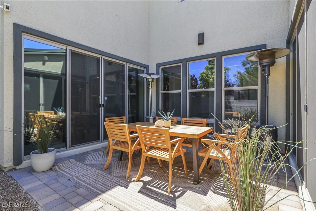 10297 Sierra Skye, Las Vegas, NV 89166