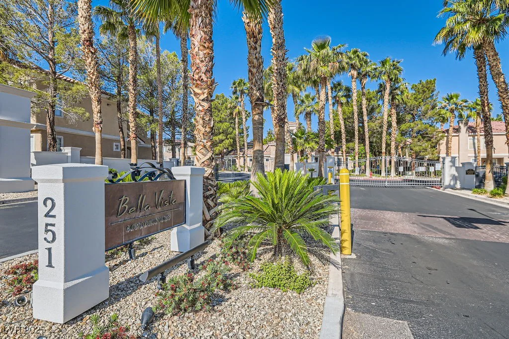 251 Green Valley, Henderson, NV 89012