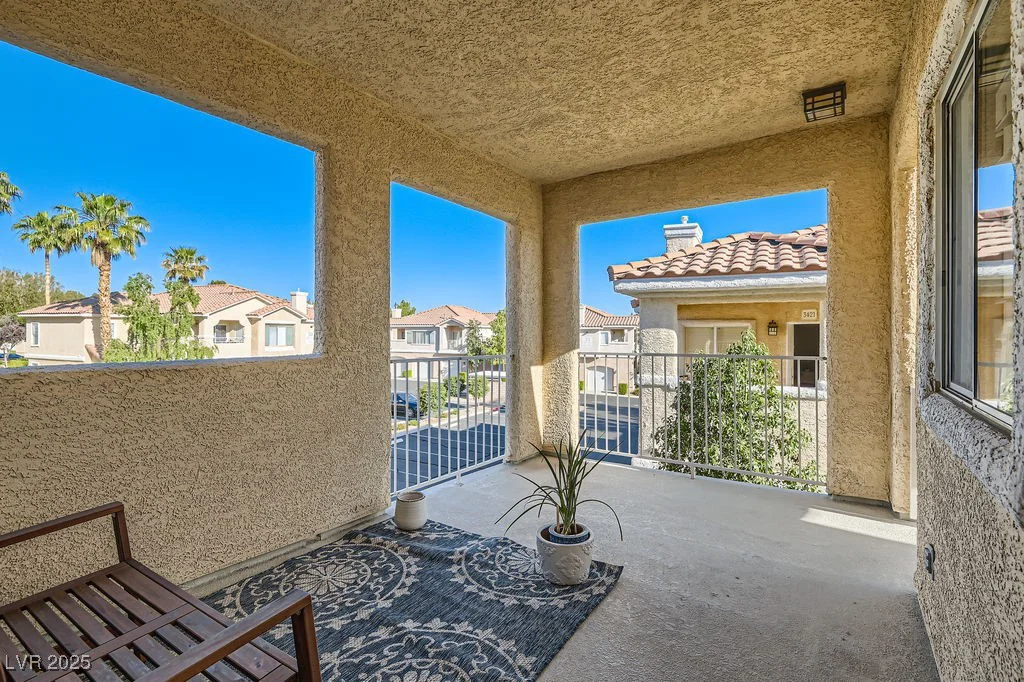 251 Green Valley, Henderson, NV 89012