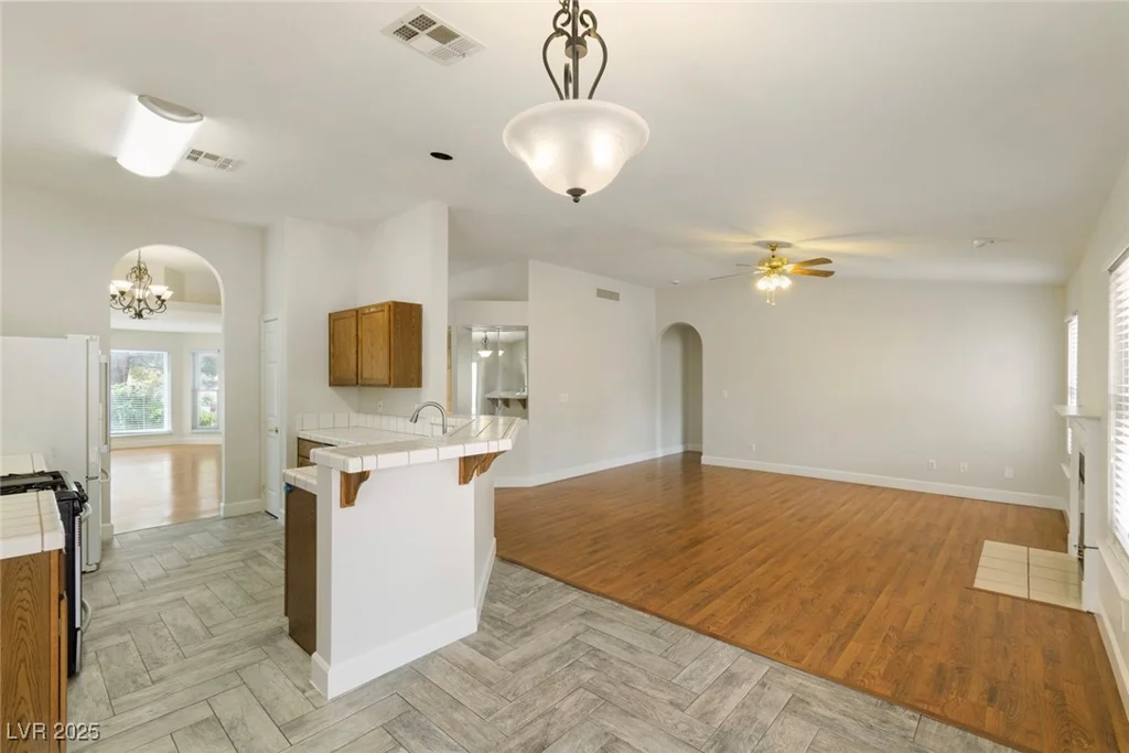 4904 Wiltondale, Las Vegas, NV 89130
