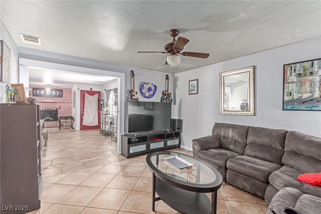 201 Cervantes, Las Vegas, NV 89101