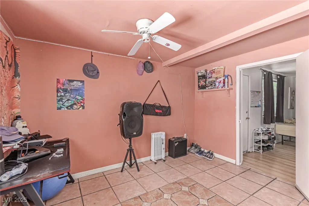 201 Cervantes, Las Vegas, NV 89101