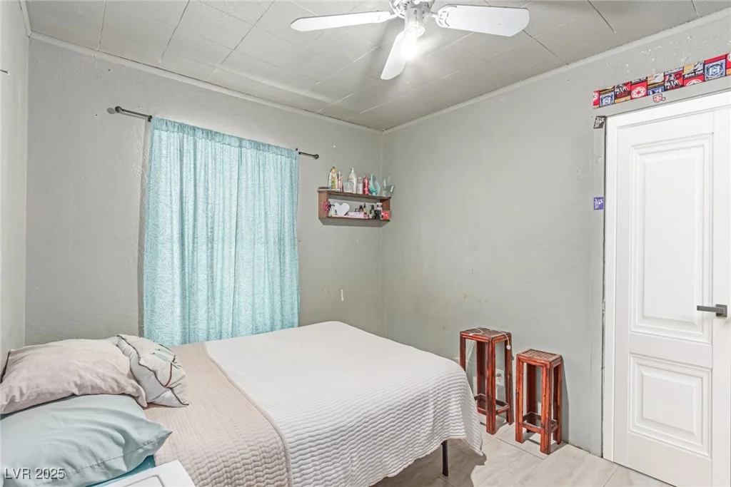 201 Cervantes, Las Vegas, NV 89101