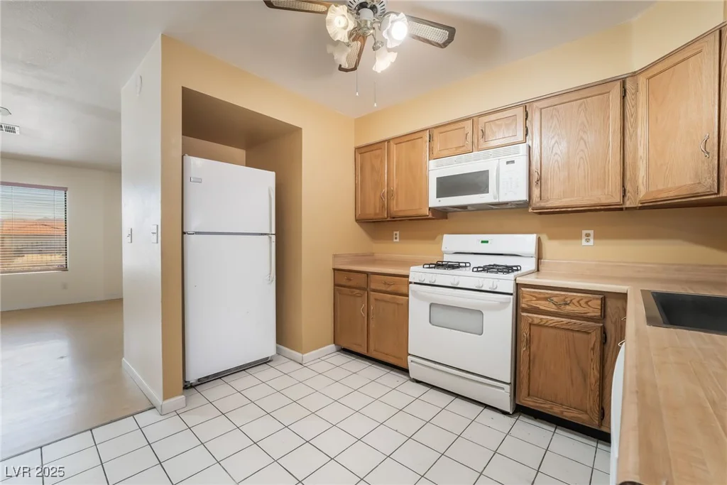 411 Monmouth, Henderson, NV 89015