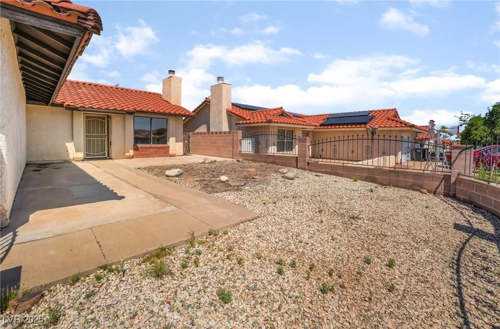 411 Monmouth, Henderson, NV 89015