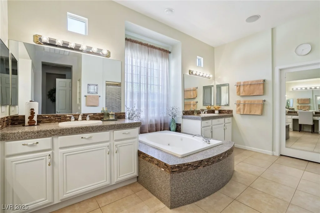 10404 Stanberry, Las Vegas, NV 89135
