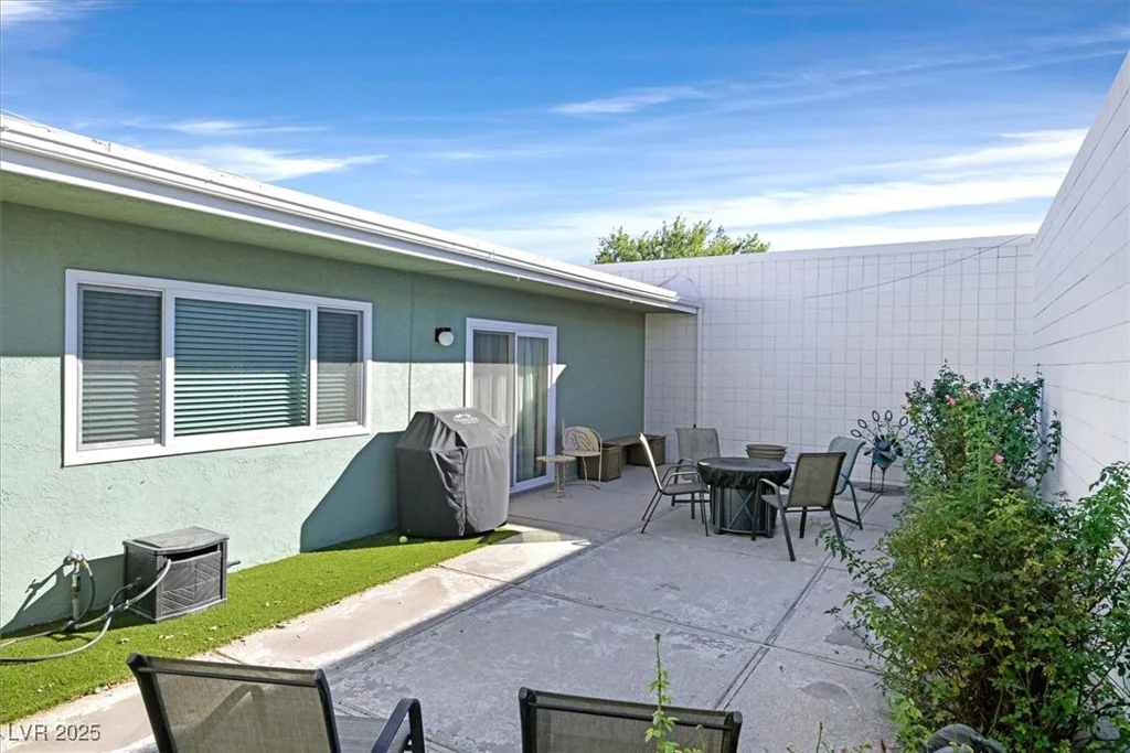 3753 Heritage, Las Vegas, NV 89121