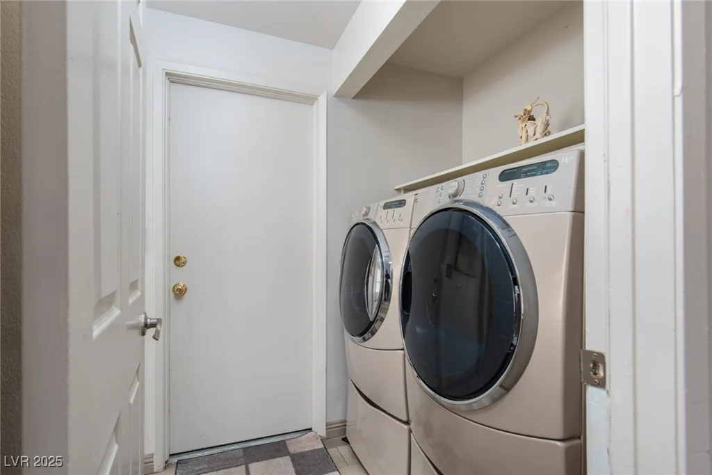 1942 Old Mill, Henderson, NV 89014